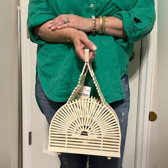 White Wooden Purse - One Of A Kind NWT - Picture 9 of 9